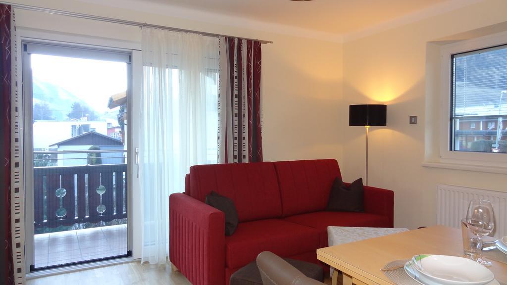 Appartements Gassner บรุค อันแดร์ โกรสส์กลอคเนอร์ชตราสเซอ ภายนอก รูปภาพ
