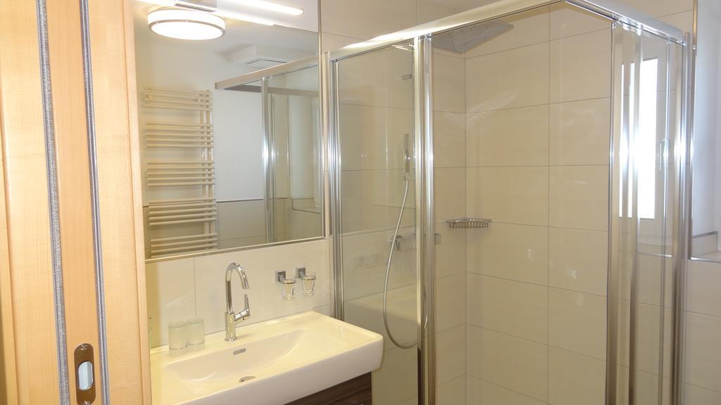 Appartements Gassner บรุค อันแดร์ โกรสส์กลอคเนอร์ชตราสเซอ ภายนอก รูปภาพ