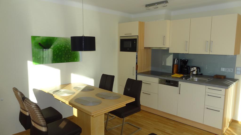 Appartements Gassner บรุค อันแดร์ โกรสส์กลอคเนอร์ชตราสเซอ ภายนอก รูปภาพ