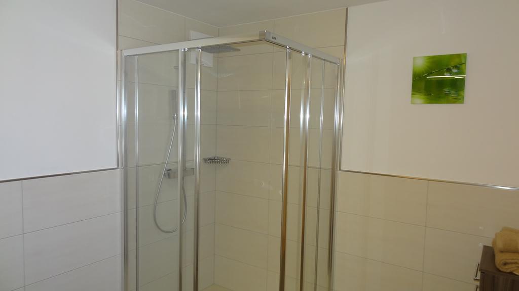 Appartements Gassner บรุค อันแดร์ โกรสส์กลอคเนอร์ชตราสเซอ ภายนอก รูปภาพ