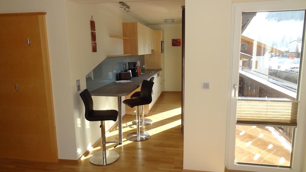 Appartements Gassner บรุค อันแดร์ โกรสส์กลอคเนอร์ชตราสเซอ ภายนอก รูปภาพ