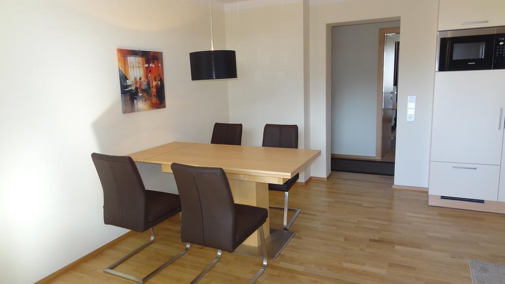 Appartements Gassner บรุค อันแดร์ โกรสส์กลอคเนอร์ชตราสเซอ ภายนอก รูปภาพ