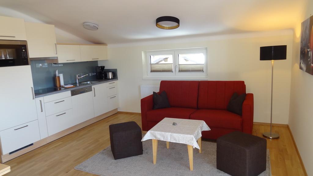 Appartements Gassner บรุค อันแดร์ โกรสส์กลอคเนอร์ชตราสเซอ ภายนอก รูปภาพ